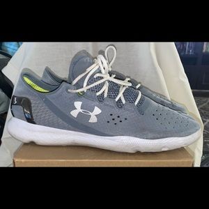 Under armor shoes size 11